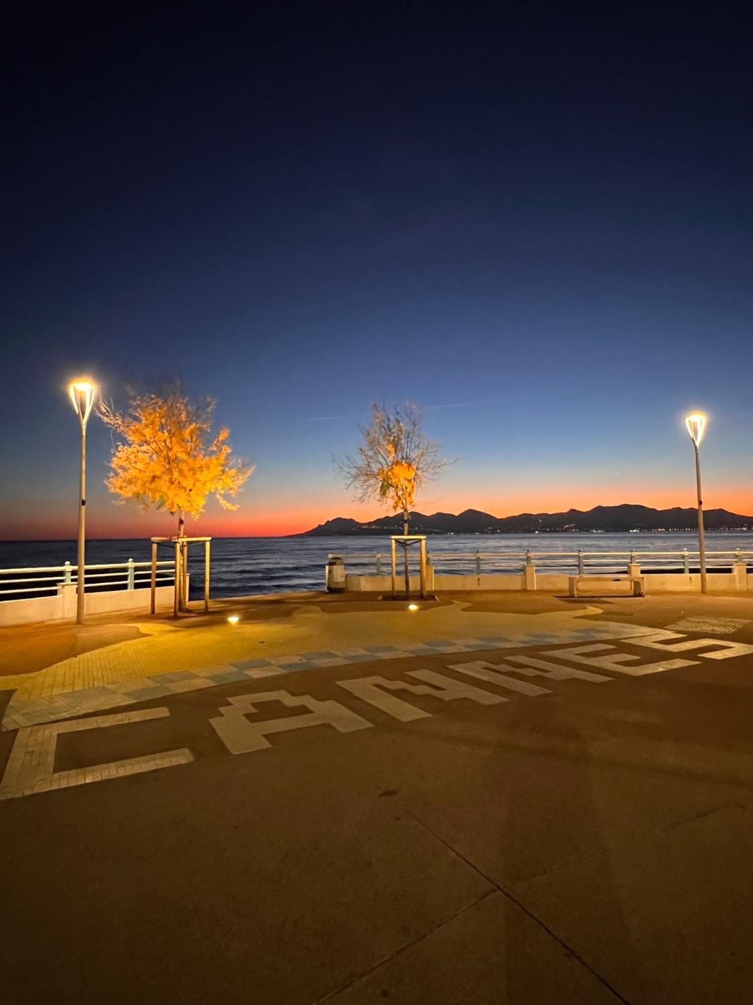 Les Arenes - Cannes Centre, Charmant 2 Pieces Recemment Renove De 45 M2 Avec Sa Terrasse De 10 M2 Eksteriør billede